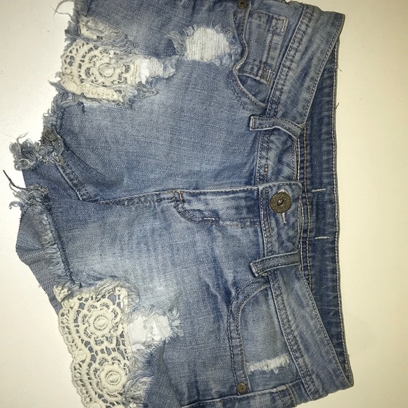 Soundgirl Pants - Light shorts!!!